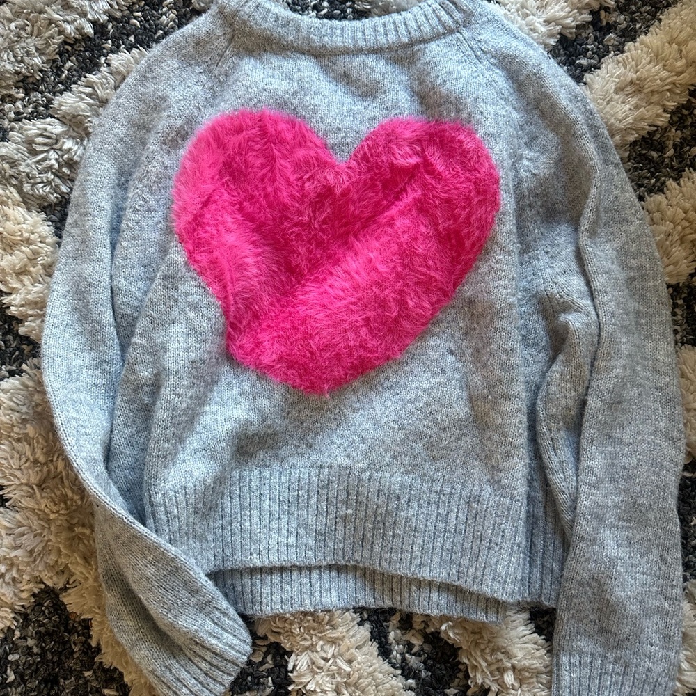 Old Navy Gray Sweater with Fuzzy Pink Heart